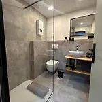 Apartmán Langenhagen - Mit Balkon, Ebk Und Parkplatz