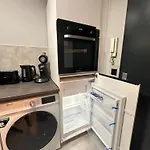 Langenhagen - Mit Balkon, Ebk Und Parkplatz Hannover