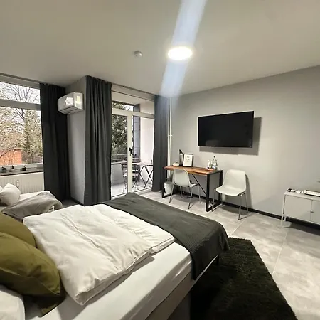 Apartmán Langenhagen - Mit Balkon, Ebk Und Parkplatz Hannover